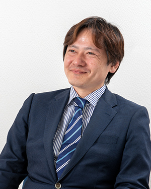 常務取締役 清水 秀樹